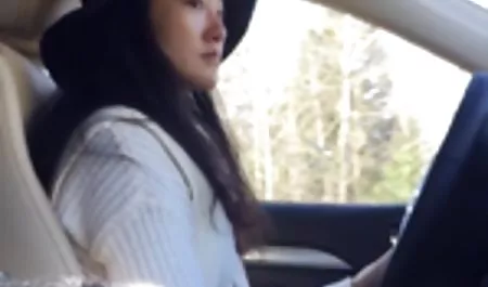 مشت زدن واژن برای اولین بار برای سکس در والیبال یک لزبین بی تجربه