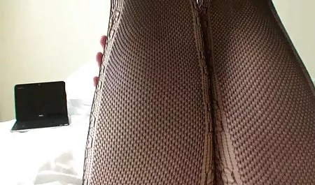 آرون گلد مقعد را با یک اسباب بازی جنسی عالی استمناء ورزش و سکس می کند