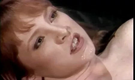 ساعتهای لزبین روسی به زیبایی خودارضایی می ورزش های سکسی کنند