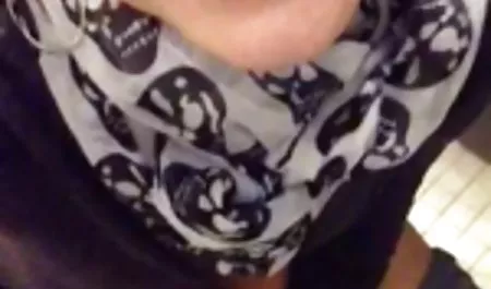 جوجه یقه به مرد ماندگار بیدمشک داد یوگا سکس