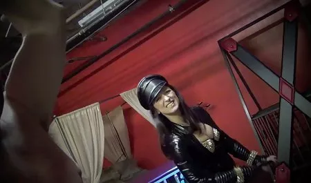 زن چربی کون سکس با ورزش آبدار را خودارضایی می کند