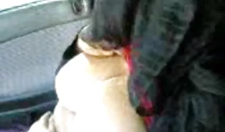 دختر در سکسورزش عینک در حالت های مختلف دیک می خورد