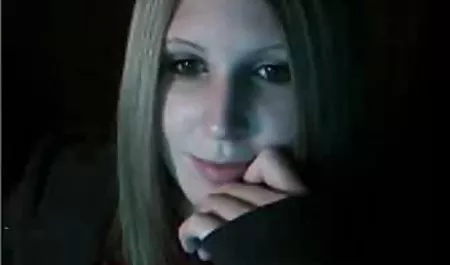 پسر بچه دوست خود را به سکس ورزشی زنان واسطه داد