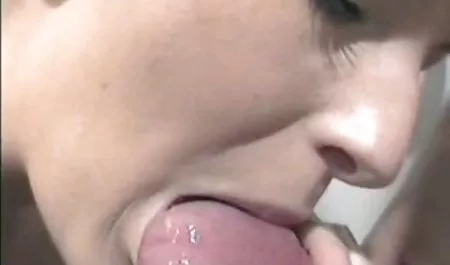 یک همسایه در دانلود فیلم سکسی ورزشی حمام به یک دختر برهنه حمله کرد و او را منفجر کرد