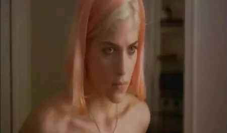 دوست فیلم سکس هنگام ورزش دختر لاغر روسی در الاغ لعنتی