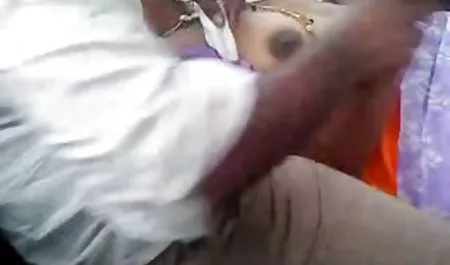 دوربین پنهان در توالت ضرب و سکس و ورزش شتم یک جیب یک زن ژاپنی را روی توالت گرفت