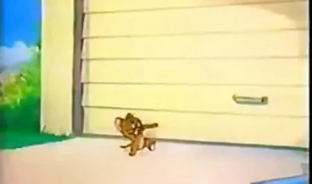 زنان می خواهند در اتاق بیدمشک و الاغ در اتاق همسایه خود سکس یوگا تسلیم شوند