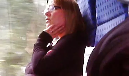 ورزشکار همسایگان را تقسیم کرد سکس ورزش یوگا و سوراخ هایشان را لعنتی کرد