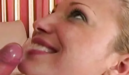 دانش آموزان بازی های جنسی سکس شنا جنسی در یک مهمانی گرم