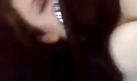 Bdsm دختران زرق و برق دار یوگا و سکس در جوراب ساق بلند