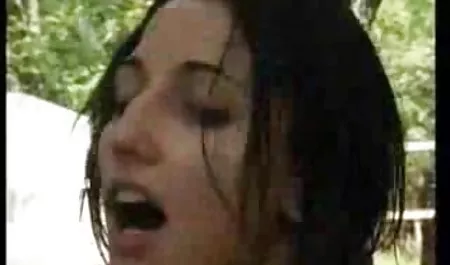 دو پدربزرگ در دو سکس در والیبال بشکه لعنتی