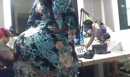 همسر با عاشق تقلب می کند سکس هنگام ورزش و به الاغ می دهد