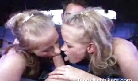 سبزه با یک چهره خوشمزه عاشق یوگا و سکس مقعد است