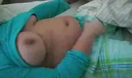 پورنو زیبا در HD سکس در حال ورزش با یک بلوند جوان