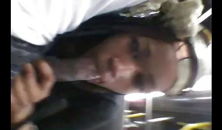 غرفه پرشور دو عوضی خیس را لعنت کرد ورزش های سکسی