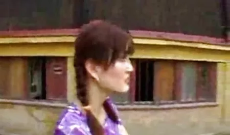 سانتا فاک یک ورزشسکس دیک بزرگ از سه دختر شهوت انگیز است