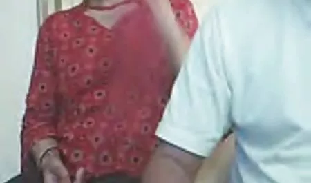 دانش آموزان روسی در سونا با زیبایی های یوگا و سکس جوانی یک عیاشی جنسی ترتیب دادند