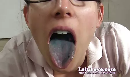 زیبایی به سرطان مبتلا شد یوگا و سکس و دیلدو را در واژن گیر داد